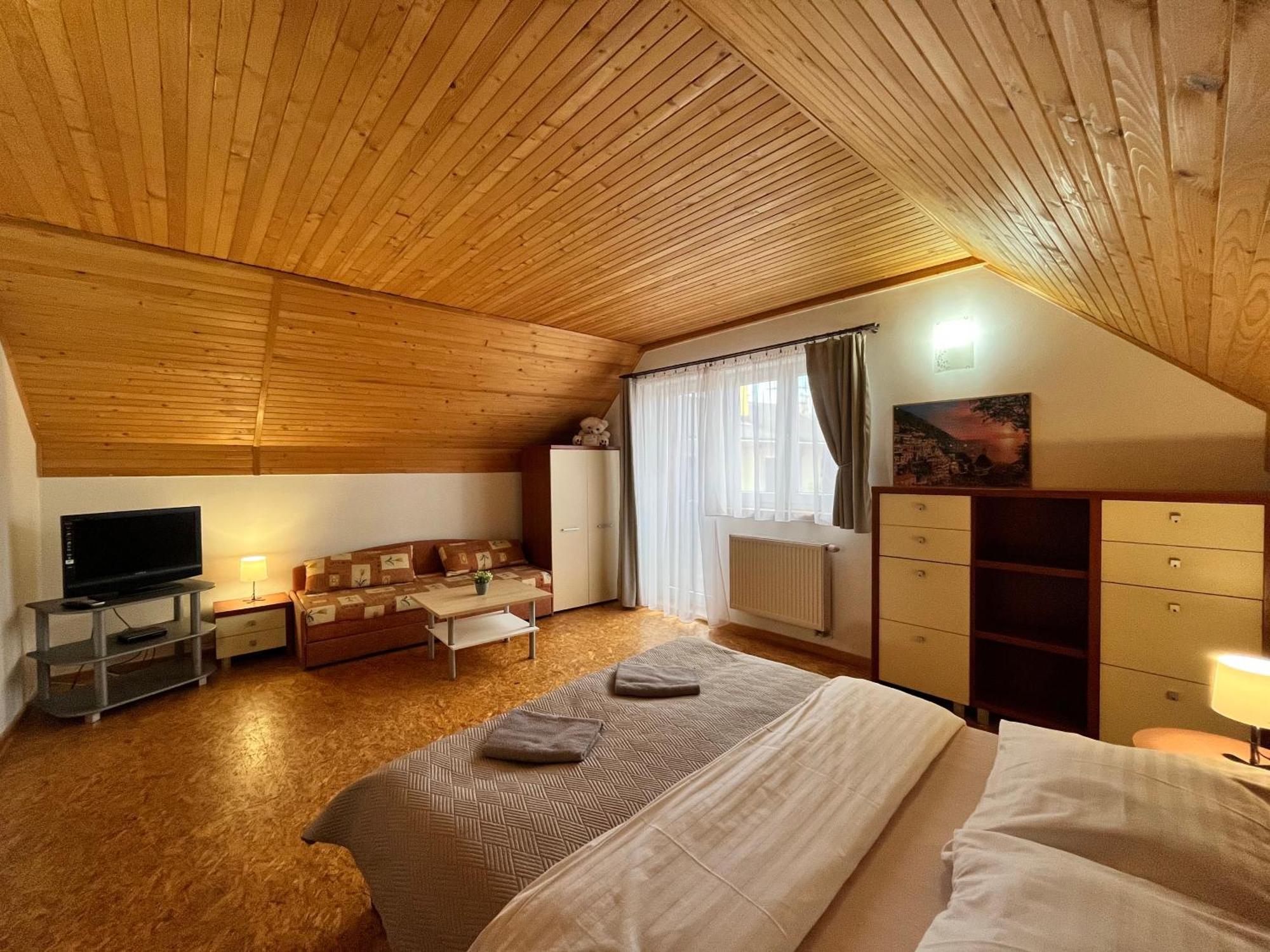Penzion Ruzbasky Stara Lesna Room photo